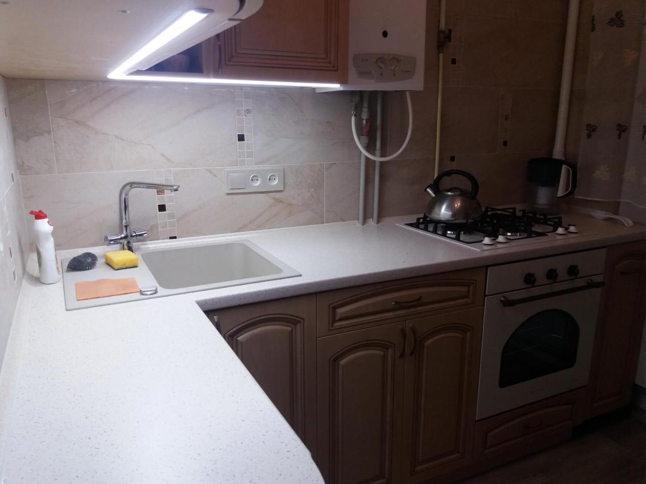 Сozy Appartment Near Metro Station "23 Avgusta" ハルキウ エクステリア 写真