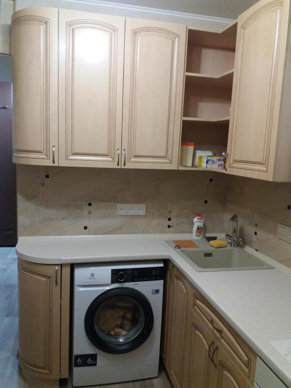 Сozy Appartment Near Metro Station "23 Avgusta" ハルキウ エクステリア 写真