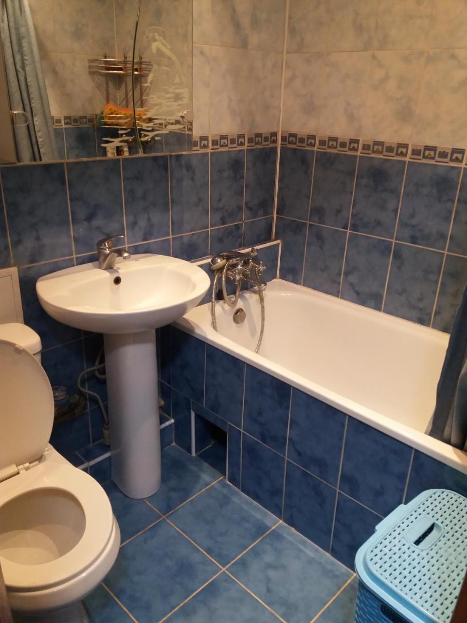 Сozy Appartment Near Metro Station "23 Avgusta" ハルキウ エクステリア 写真