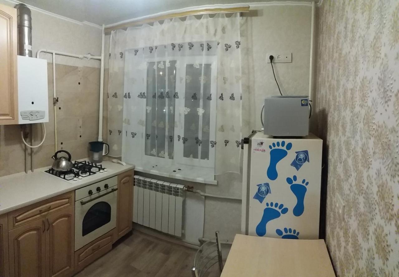 Сozy Appartment Near Metro Station "23 Avgusta" ハルキウ エクステリア 写真